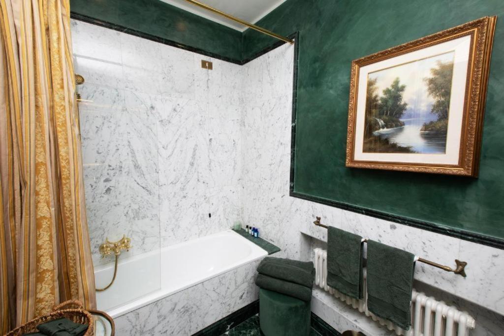 Domus Tua Bed & Breakfast Модена Екстериор снимка